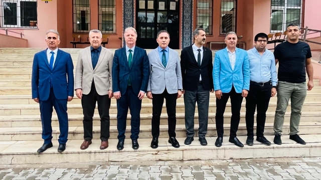 Hayat Boyu Öğrenme Genel Müdürlüğü Daire Başkanları Bingöl'de incelemelerde bulundu