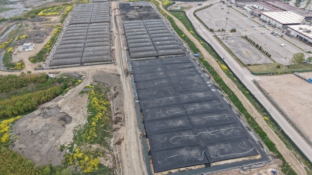 İzmit Körfezi'nde 125 hektarlık alandan 1,1 milyon metreküp dip çamuru temizlendi