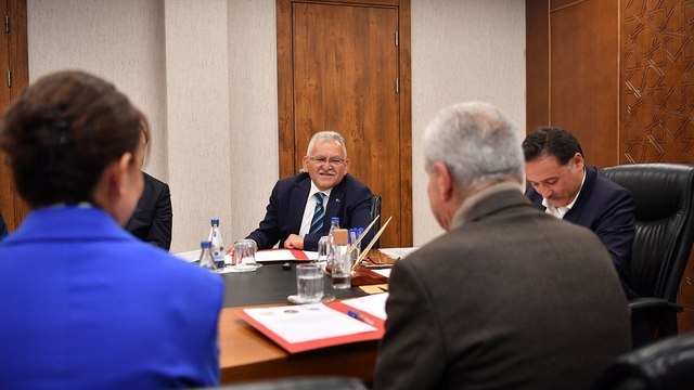 Kayseri'de yapılacak huzurevi ve yaşlı bakım rehabilitasyon merkezi için protokol imzalandı