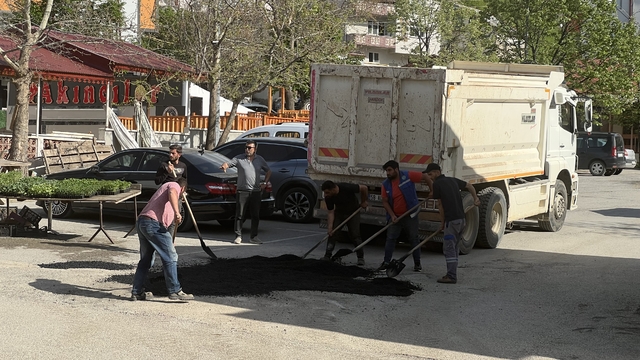 Akıncılar'da yol onarım çalışması başlatıldı