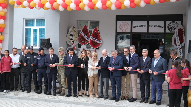 Karapınar'da okul açılışı yapıldı