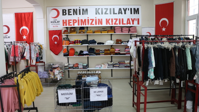 Kızılay Butik 203. mağazısını Yalova'da açtı