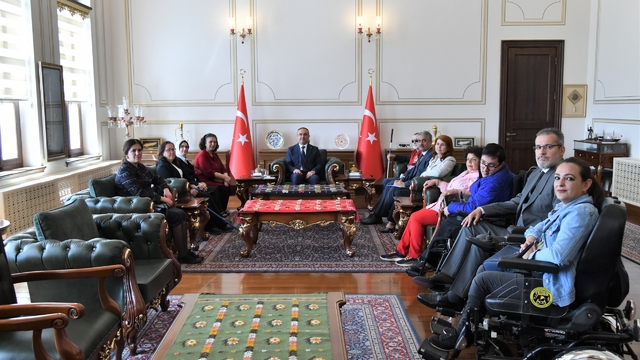 Engelli derneklerinden Vali Soytürk'e ziyaret