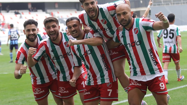 Karşıyaka final için ilk maçta