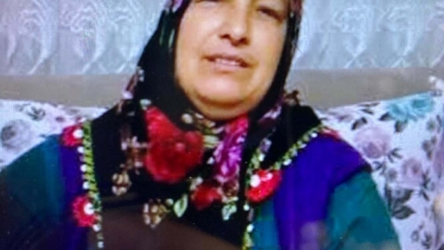 Otomobilin çarptığı motosikletin sürücüsü ile yanındaki eşi öldü