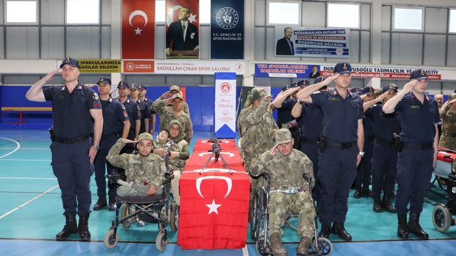 Kahramanmaraş'ta 20 engelli temsili askerlik yaptı
