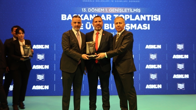 ASKON Kırıkkale Şube Başkanı Geyik'e başarı ödülü