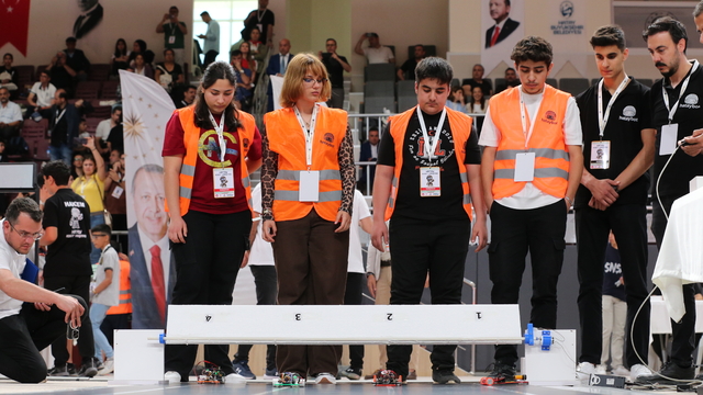 Hatay'da "Hataybot Robot Yarışması" başladı