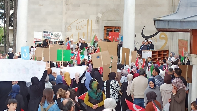 Konya'da Filistin'e destek yürüyüşü düzenlendi
