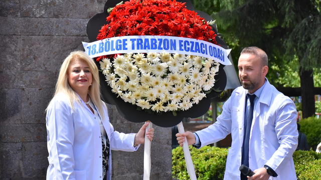 Trabzon'da 14 Mayıs Bilimsel Eczacılık Günü dolayısıyla tören düzenlendi