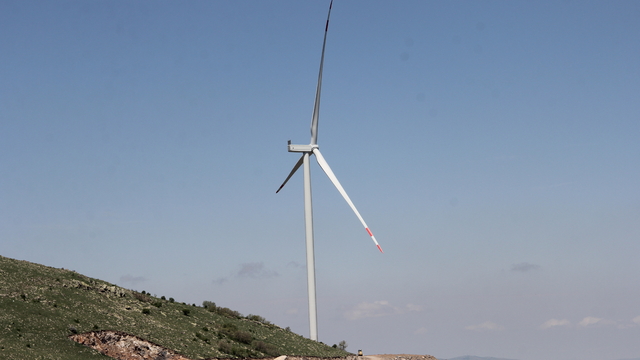 Kayseri'de toplu taşıma araçlarının elektrik ihtiyacı için kurulan RES tanıtıldı