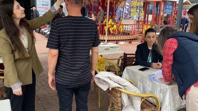 "İdeal Kilonu Öğren, Sağlıklı Yaşa" kampanyası Edirne'de uygulanmaya başlandı