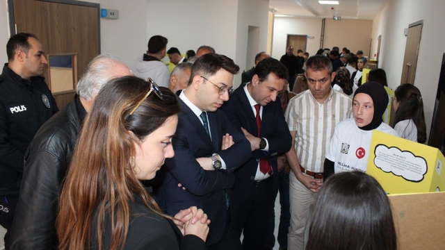 Almus'ta TÜBİTAK Bilim Fuarı açıldı