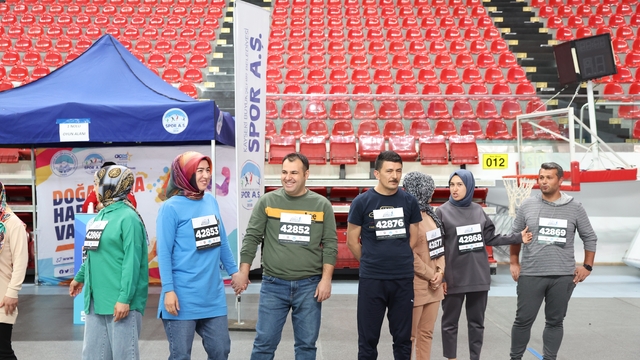Kayseri Büyükşehir Belediyesince "Aileler Yarışıyor" etkinliği düzenlendi