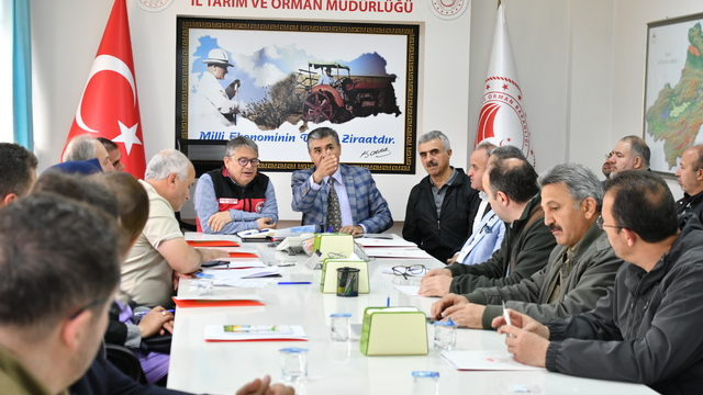 Tokat'ta yaşanan zirai don sonrası toplantı yapıldı
