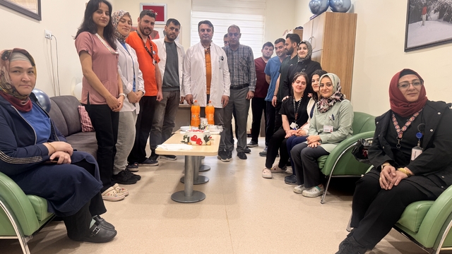 Erzurum Şehir Hastanesinin Diyaliz Ünitesinde "Hemşireler Haftası" kutlandı