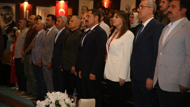 Yazar Hayati İnanç, Hatay'da söyleşi programına katıldı