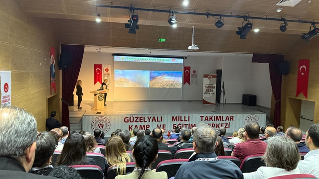 Çanakkale'de "Conkbayırı Yangın Risk Yönetim Planı Çalıştayı" gerçekleştirildi