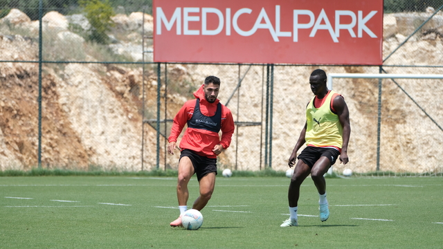 Hatayspor, Adana Demirspor mesaisini sürdürdü