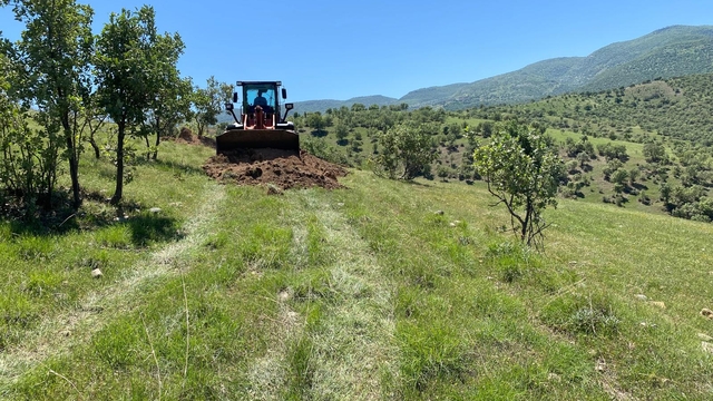 Batman'da 3 kilometrelik arazi yolu hizmete açıldı