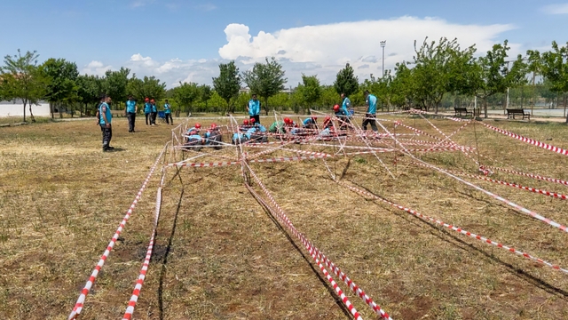 Batman'da UMKE personeline yönelik eğitim kampı düzenlendi