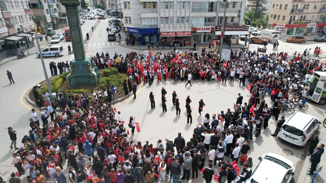 Çubuk'ta "Gençlik Yürüyüşü" yapıldı