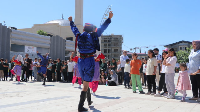 Kahramanmaraş'ta geleneksel çocuk oyunları unutulmadı