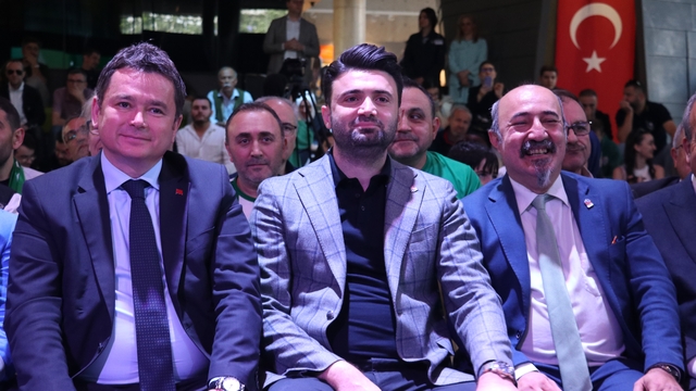 Bursaspor, Süper Lig şampiyonu oluşunun 15. yıl dönümünü kutladı