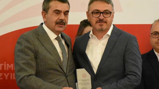 Bakan Tekin: Çok güzel gelişmeler yaşıyoruz (2)