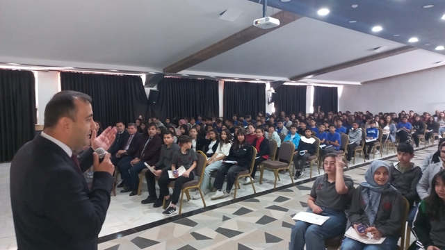 Konya'da öğrencilere hızlı okuma teknikleri gösterildi