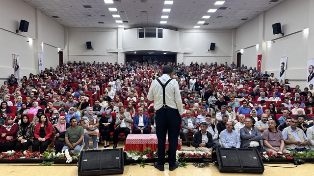 Yazar Hayati İnanç, Hatay'da söyleşiye katıldı