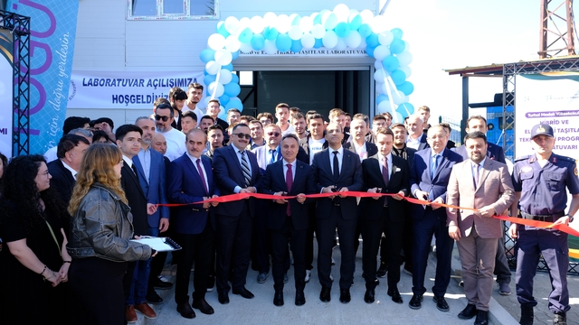 Tokat Gaziosmanpaşa Üniversitesi'nde "Hibrit ve Elektrikli Taşıtlar Laboratuvarı" açıldı