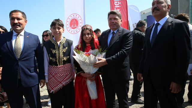 Adalet Bakanı Tunç, Hatay'da adalet sarayı temel atma töreninde konuştu: