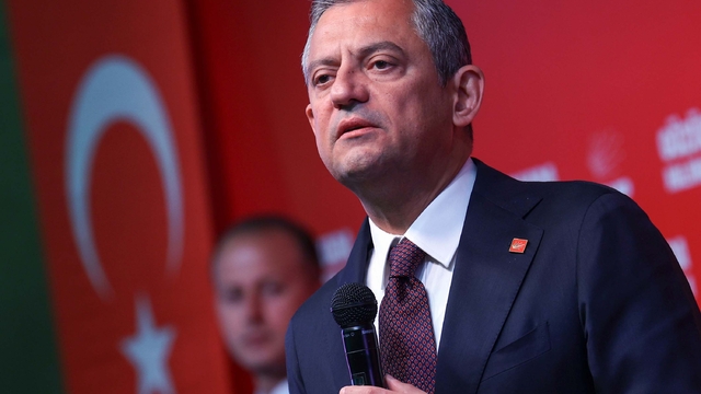 Özgür Özel: Otizm tanı ve destek merkezlerinin kurulması gerekiyor