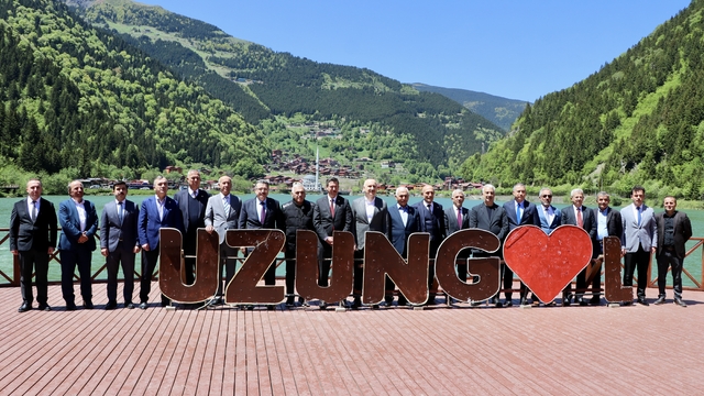 TBMM Bayındırlık, İmar, Ulaştırma ve Turizm Komisyonu, Uzungöl'de