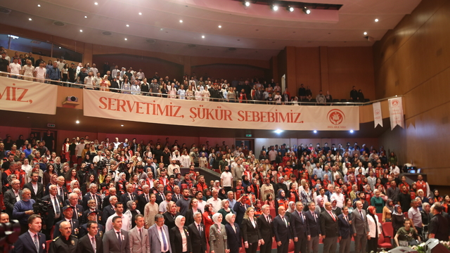 Aile ve Sosyal Hizmetler Bakanı Göktaş, Kahramanmaraş'ta "Büyük Aile Buluşması"nda konuştu: