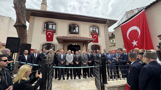 Balıkesir'de Kuvayımilliye'nin simgelerinden Alaca Mescid Camisi restorasyonun ardından açıldı