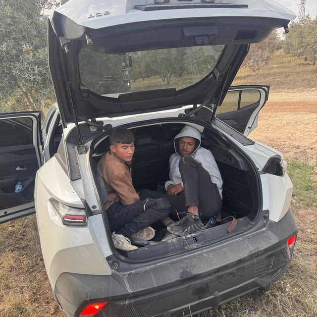 Hatay'da 37 düzensiz göçmen yakalandı