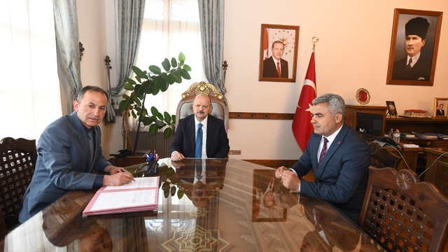 Pınarbaşı'na kapalı pazar yeri ile yöresel ürün satış yeri yapılacak
