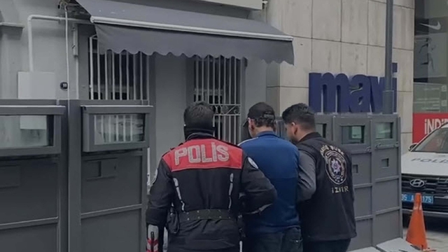 İzmir'de uyuşturucu operasyonunda 4 tutuklama
