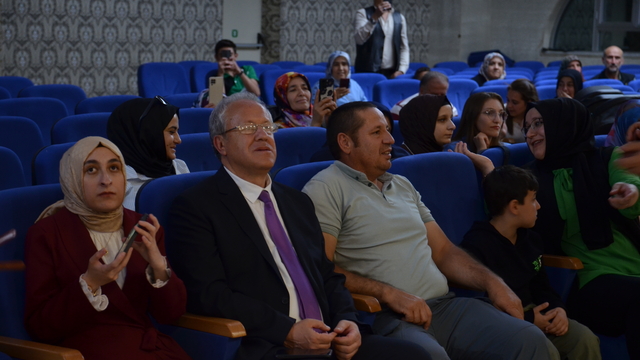 Konya'da görme engelliler konser verdi