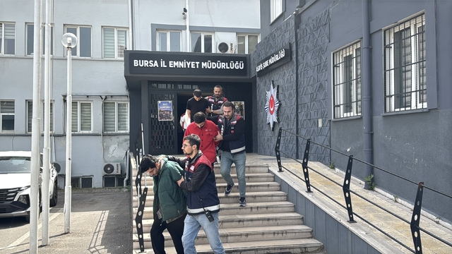 Bursa merkezli dolandırıcılık operasyonunda 12 zanlı tutuklandı
