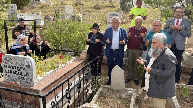 "Ahi Baba" olarak bilinen Mustafa Karagüllü, vefatının 7. yılında Kırşehir'de anıldı