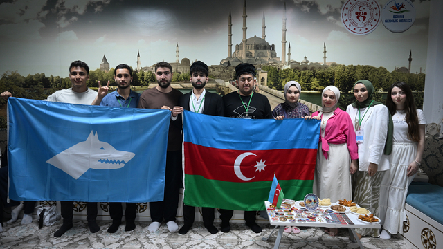 Yeşilay, 4 ülkeden 30 genci bağımlılıkla mücadele için Edirne'de buluşturdu