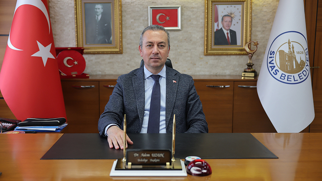 Sivas Belediye Başkanı Uzun'dan 19 Mayıs Atatürk'ü Anma, Gençlik ve Spor Bayramı mesajı