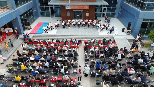 Bafra'da Gençlik ve Spor Festivali yapıldı