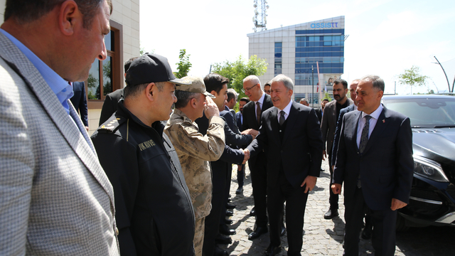 TBMM Milli Savunma Komisyonu Başkanı Akar, Bingöl'de konuştu: