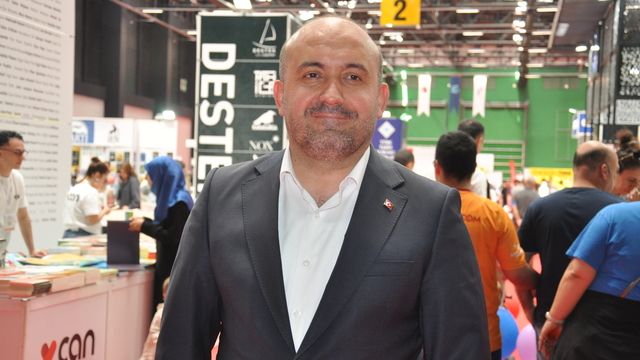 AK Parti'li Albayrak'tan Büyükşehir ve Tepebaşı belediyelerine eleştiri