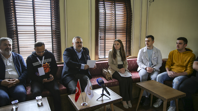 Edirne'de "Türk Dış Politikasında Balkanların Yeri ve Önemi" söyleşisi düzenlendi
