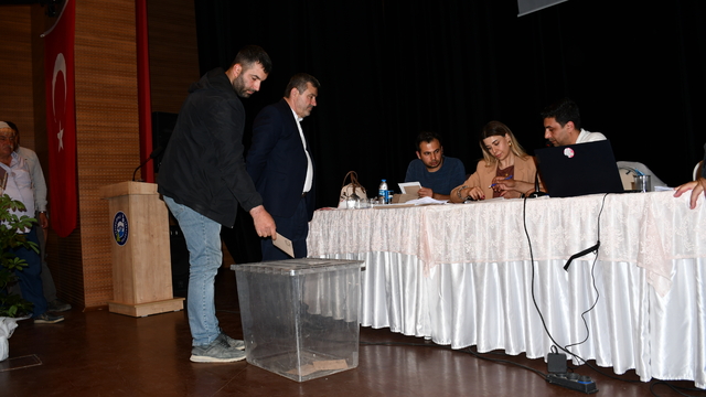 Vezirköprü'de Motorlu Taşıyıcılar Kooperatifi genel kurul toplantısı yapıldı